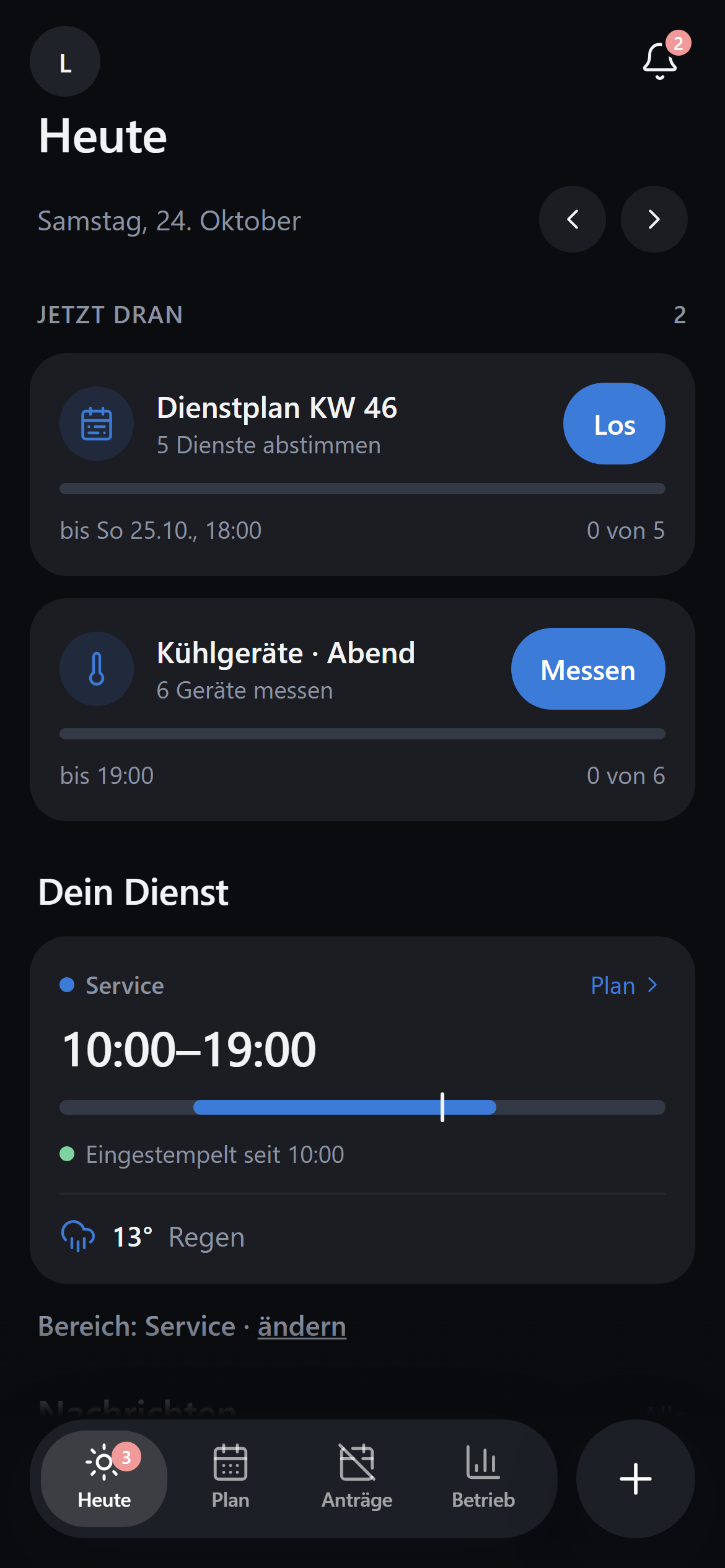 Handy-Ansicht der Mitarbeiter-App mit Aufgaben für heute und dem eigenen Dienst samt Stempelstand